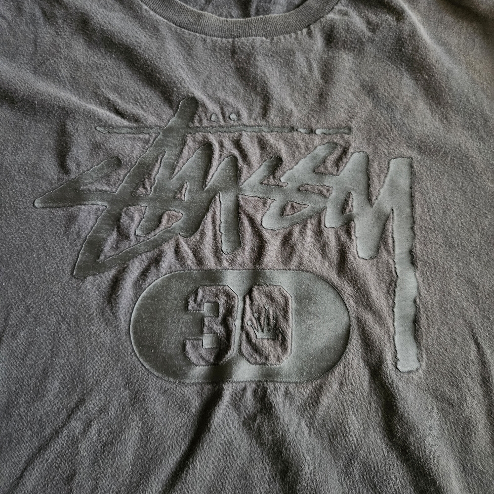 Stussy 30th Anniv Black on Black Embossed Logo - Picture 2 of 7